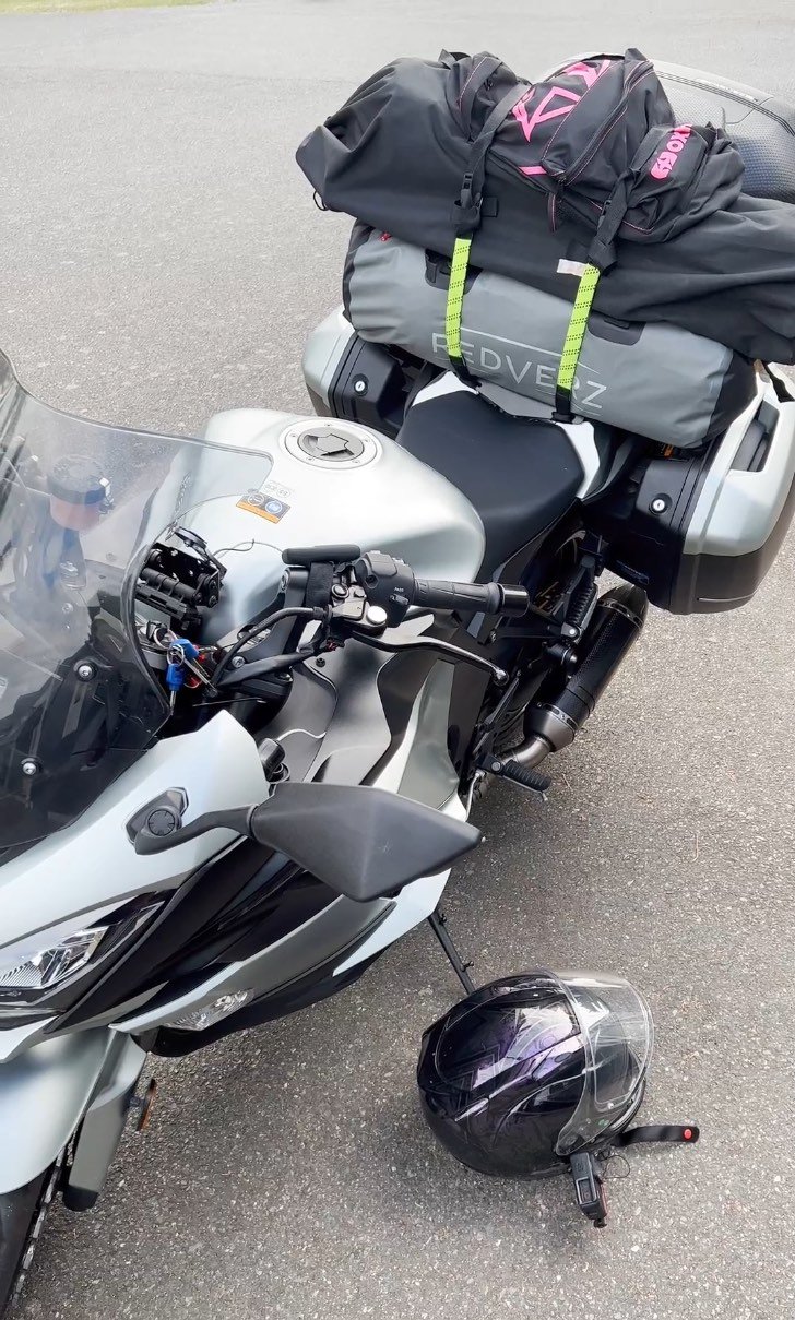 And it all Stayed on the bike