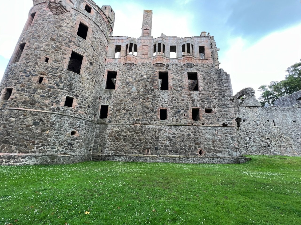 Huntly Castle