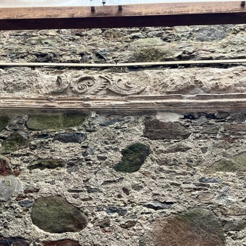 Huntly Castle - stone decoration that once ran around the room