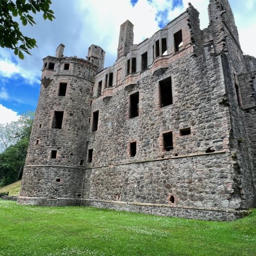 Huntly Castle