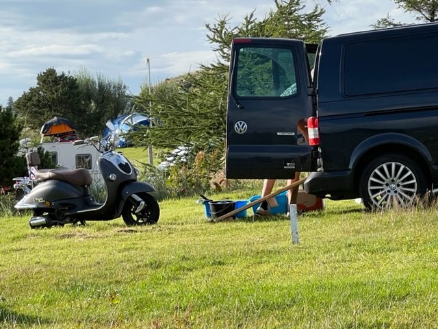 The neighbours cute scooter