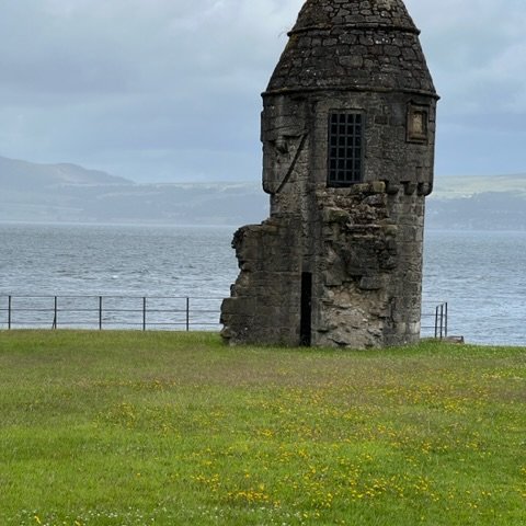 I think this was a guard house at the slip at Newark Castle